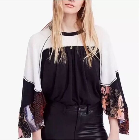 Beautiful WE THE FREE Free People Friday Fever Raglan Contrast T Shirt (Black Co - Picture 3 of 13